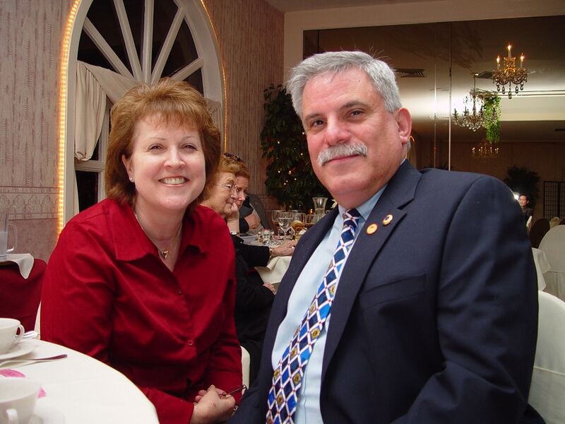 File:PDG Cary Smolen with Janice.jpeg