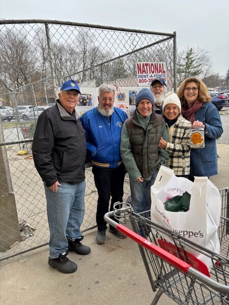 File:2025 Yorktown Lions Thanksgiving Turkey Collection 4.jpeg